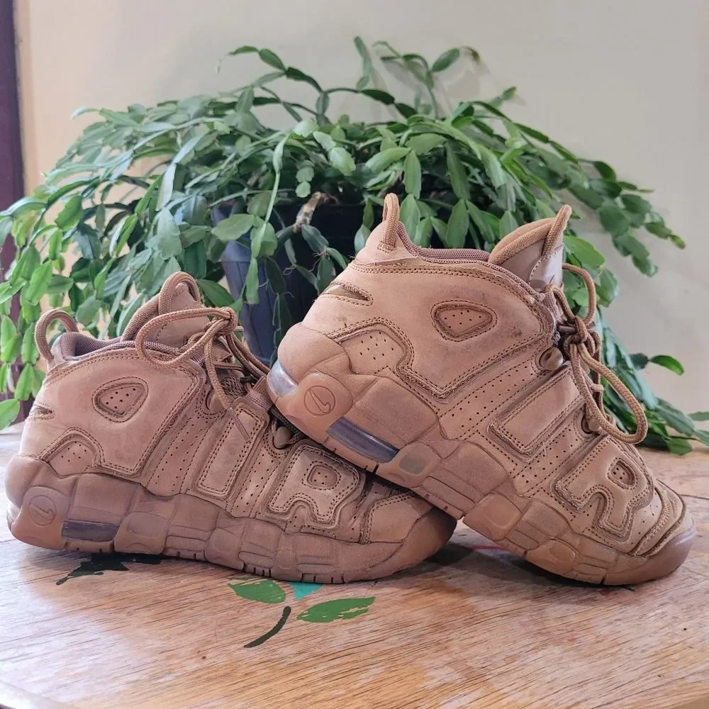 Nike AIR More Uptempo SE (GS) 922845-200 - Size 5.5 Youth